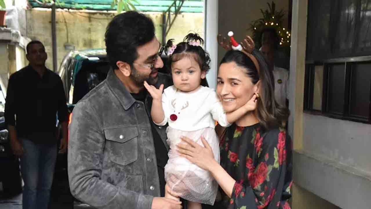 Alia Bhatt | ఏడాది తర్వాత కుమార్తెను తొలిసారి చూపించిన ఆలియా భట్‌.. పిక్స్‌ వైరల్‌