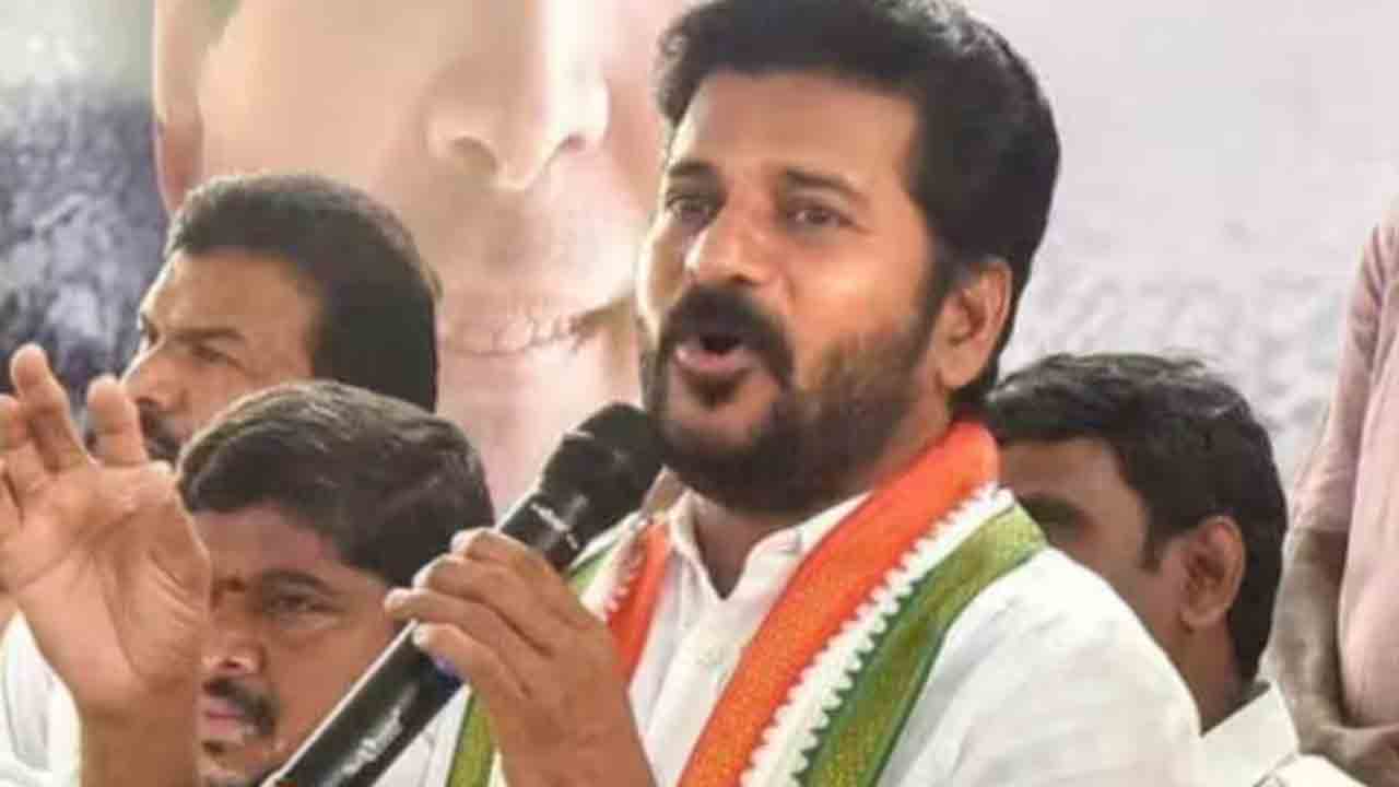 Revanth Reddy | రేవంత్‌రెడ్డి ప్రమాణస్వీకార సమయంలో మార్పు.. రేపు ఉదయం కాదు, ఎప్పుడంటే..!