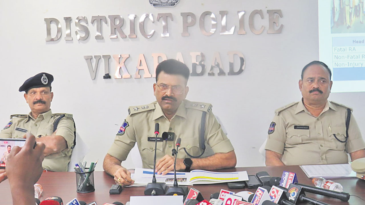 తగ్గిన నేరాలు