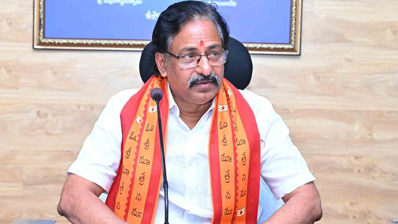 Srisailam | శ్రీశైలంలో ప్లాస్టిక్‌ నిషేధం.. వాట‌ర్ బాటిళ్లు, క్యారీక‌వ‌ర్ల‌పైనా ఆంక్ష‌లు: ఈఓ పెద్దిరాజు