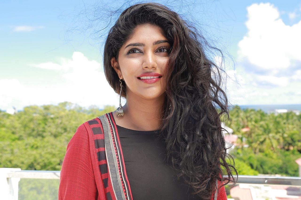 ( Photos : Instagram )