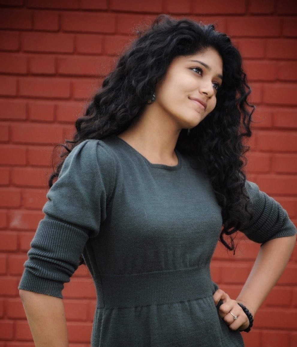 ( Photos : Instagram )