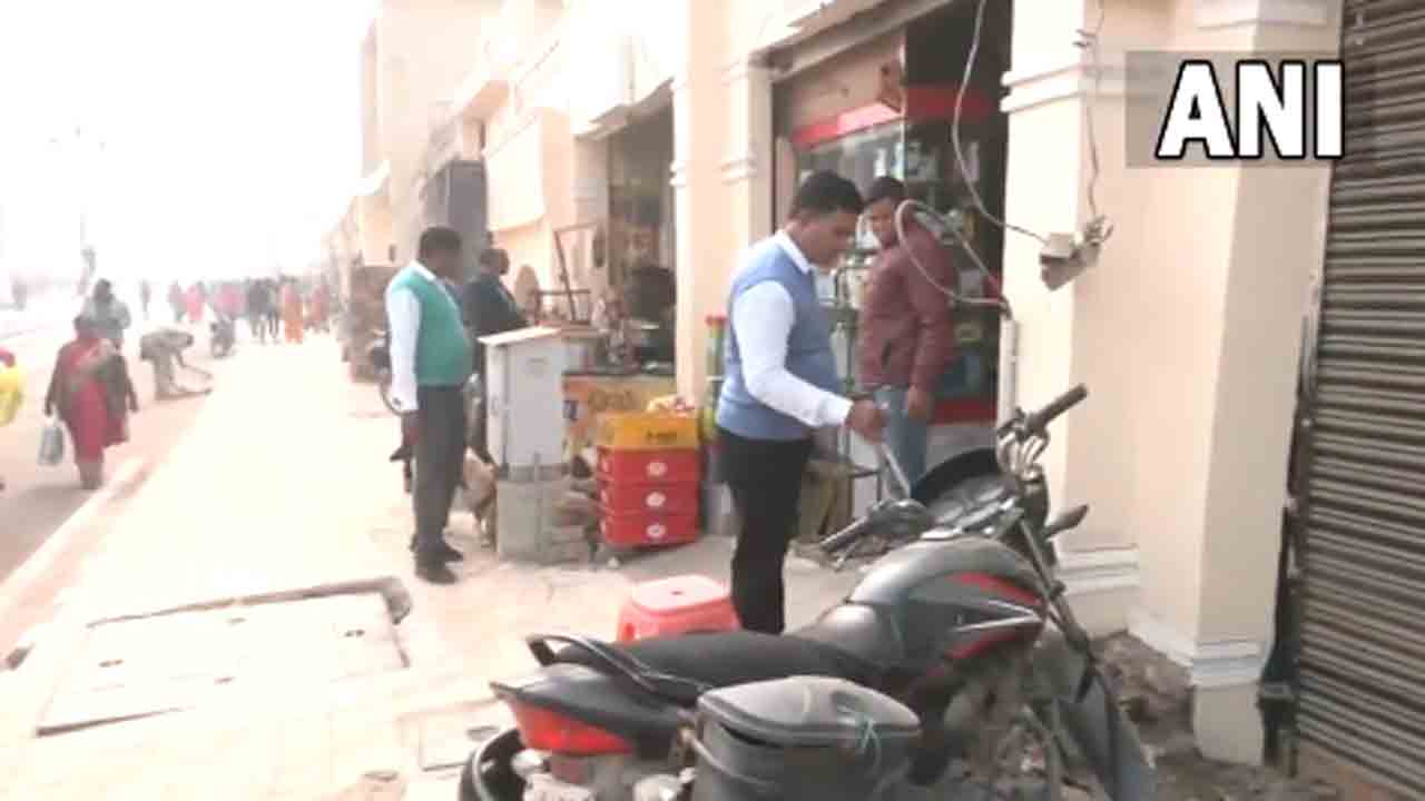 Ayodhya | భద్రతా వలయంలో అయోధ్య నగరం.. VIDEO