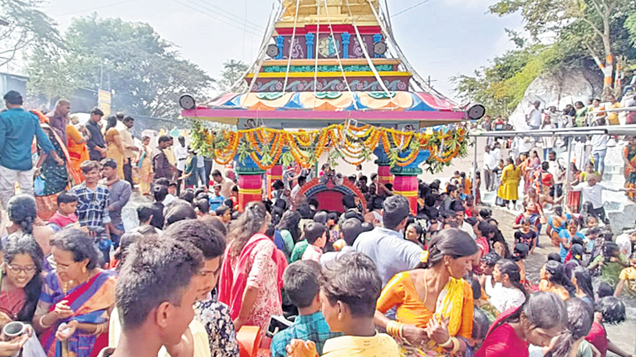 శివాలయాలకు కార్తిక శోభ