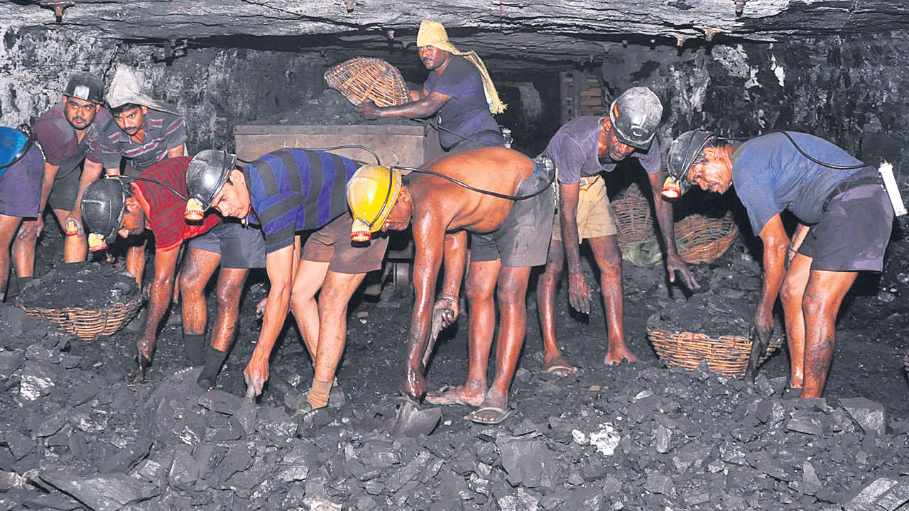 27న సింగరేణి ఎన్నికలు