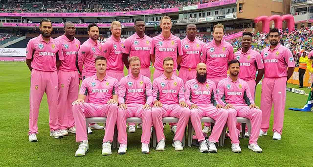 Pink Jerseys | పింక్ జెర్సీల‌తో నిండిపోయిన‌ స్టేడియం.. కార‌ణం ఏంటంటే..?