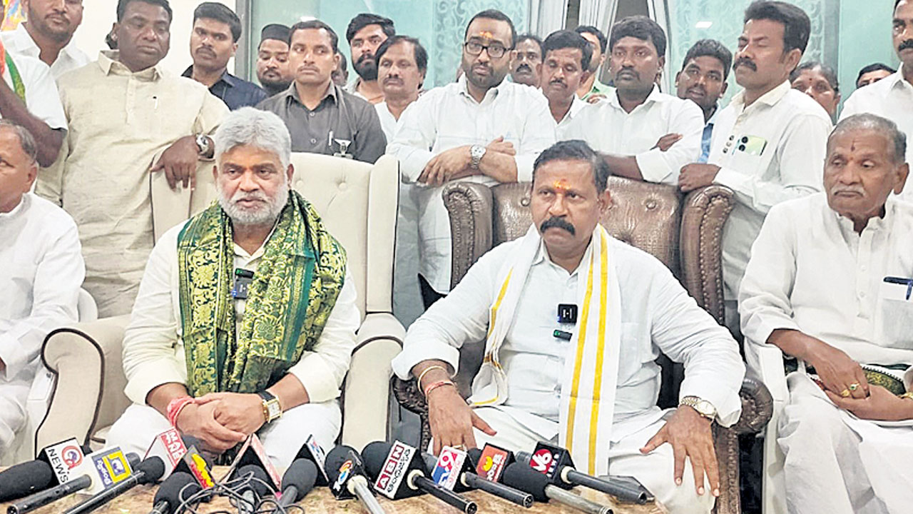 పరిగి, కొడంగల్‌ నియో జకవర్గాల్లో మెడికల్‌ కళాశాలలు