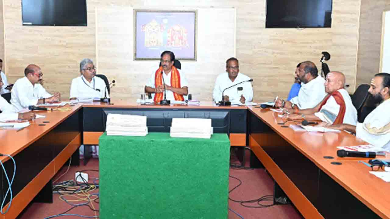 Srisailam | శ్రీశైలంలో జరుగనున్న ఉత్సవాలకు ముమ్మర ఏర్పాట్లు : ఈవో