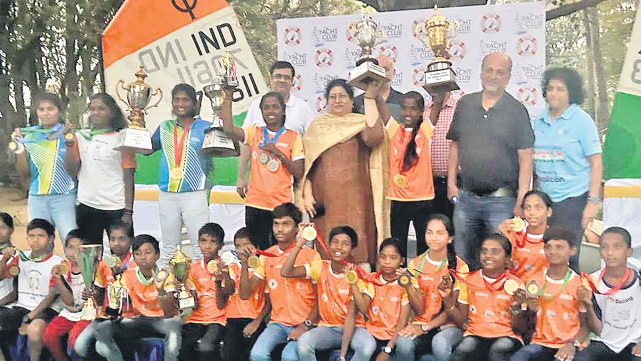 సెయిలింగ్‌ చాంపియన్‌ లాహిరి