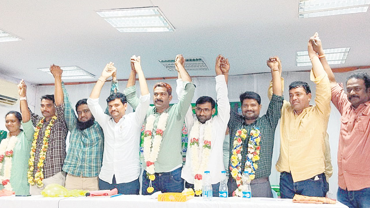 అటవీ అధికారుల సంఘం అధ్యక్షుడిగా సుభాష్