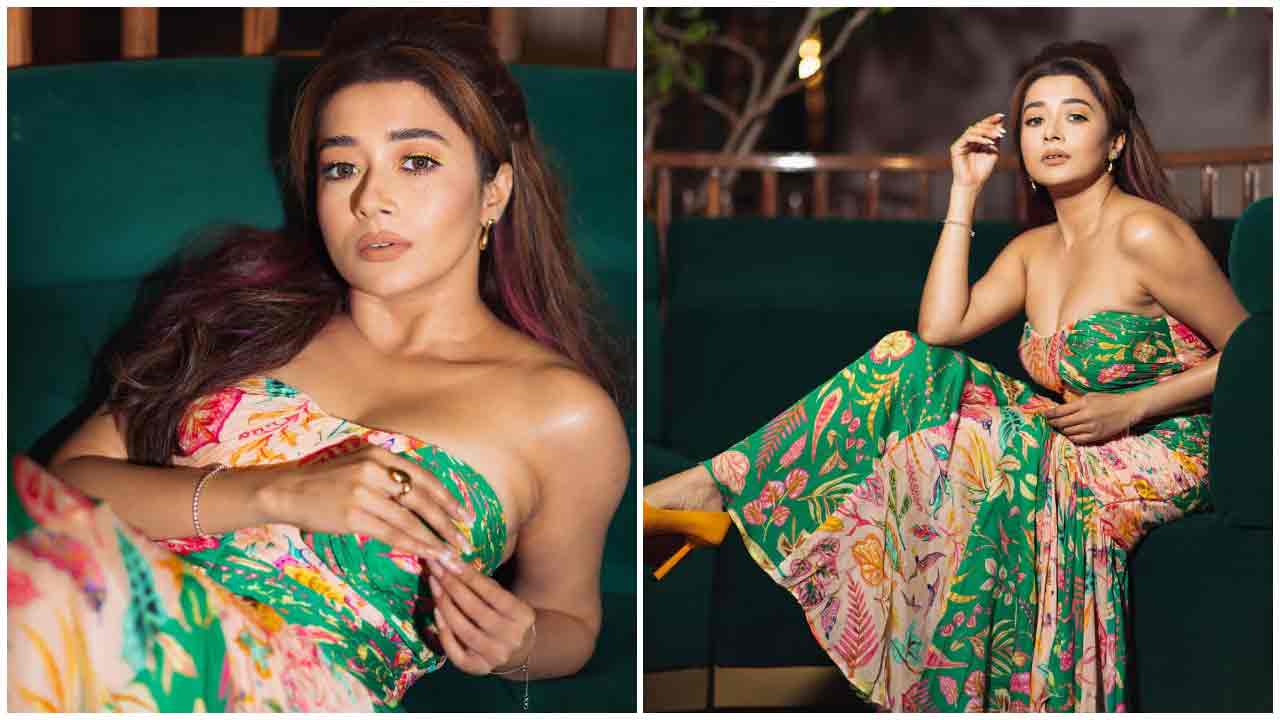Tina Datta | సొగసులు ఒలకబోస్తున్న టీనా దత్తా..