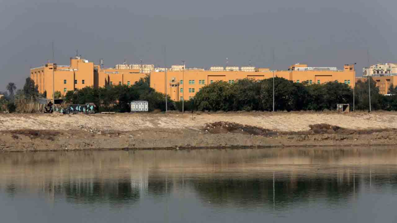 US Embassy | ఇరాక్‌లోని అమెరికా రాయబార కార్యాలయంపై క్షిపణి దాడులు