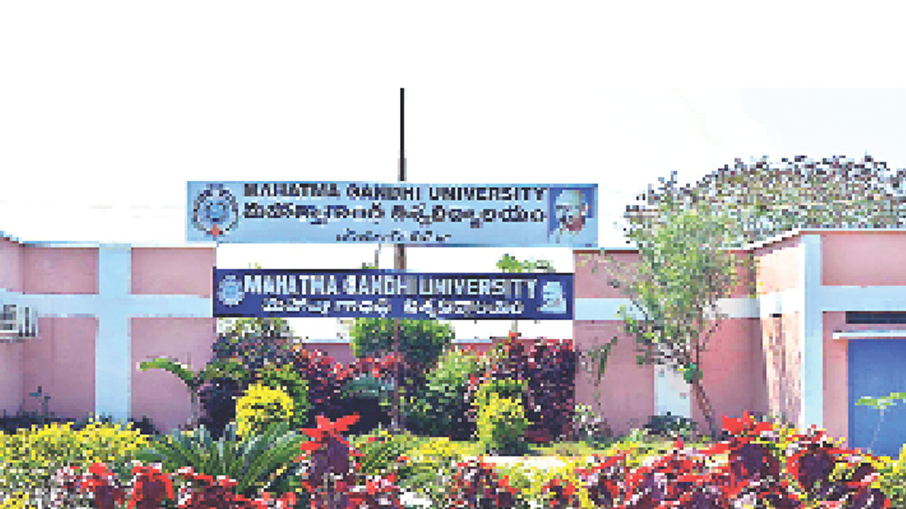 పరిశోధనకు పట్టాభిషేకం