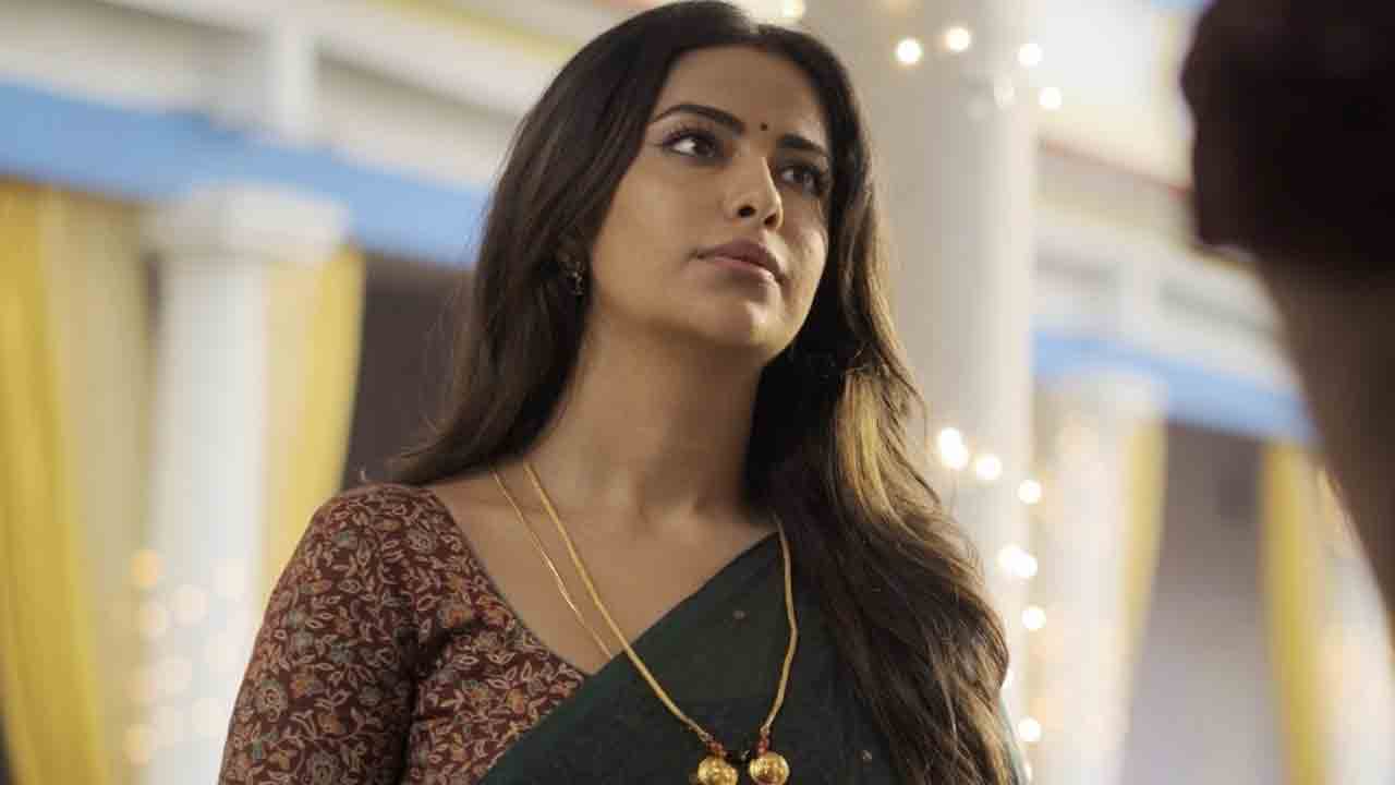 నవ వధువు కథ