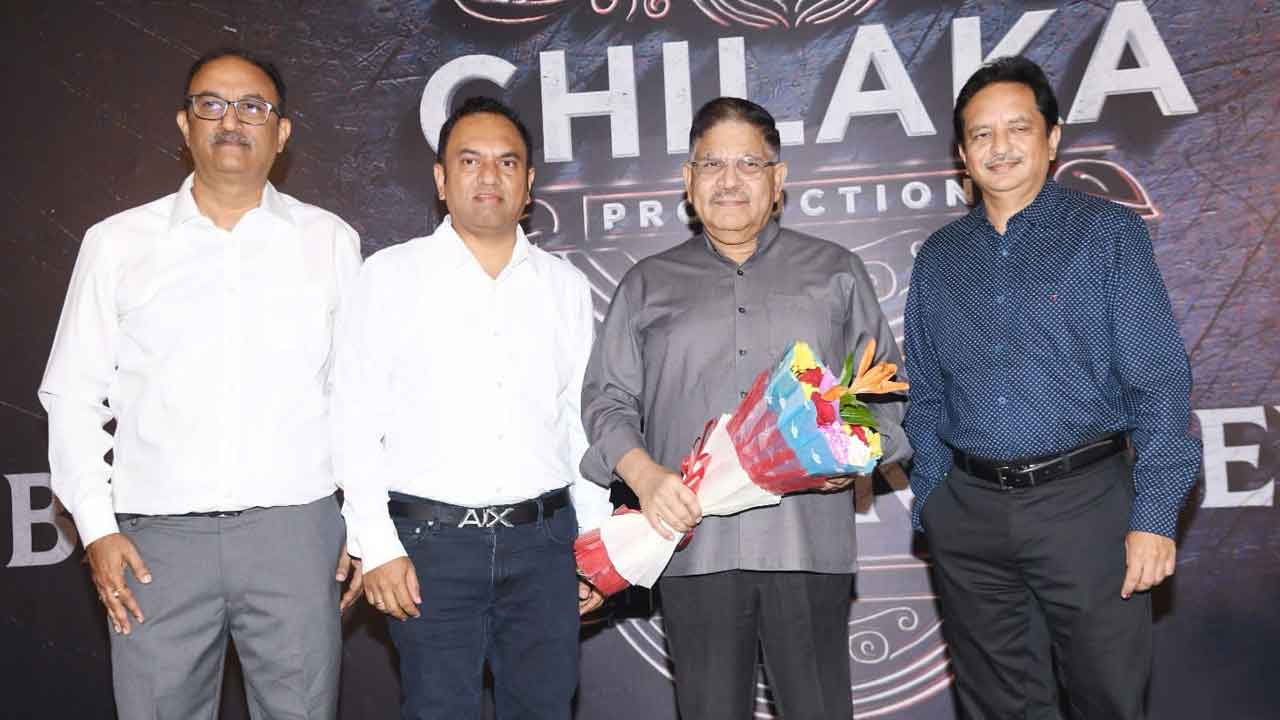 నిర్మాణ రంగంలోకి చిలకా ప్రొడక్షన్స్‌