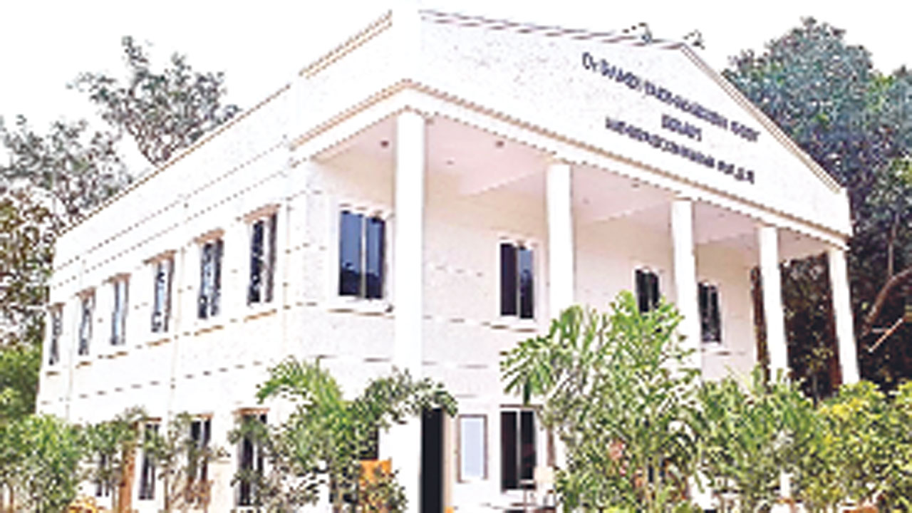 నేడు ‘బండి పార్థసారథిరెడ్డి’ లైబ్రరీ ప్రారంభం