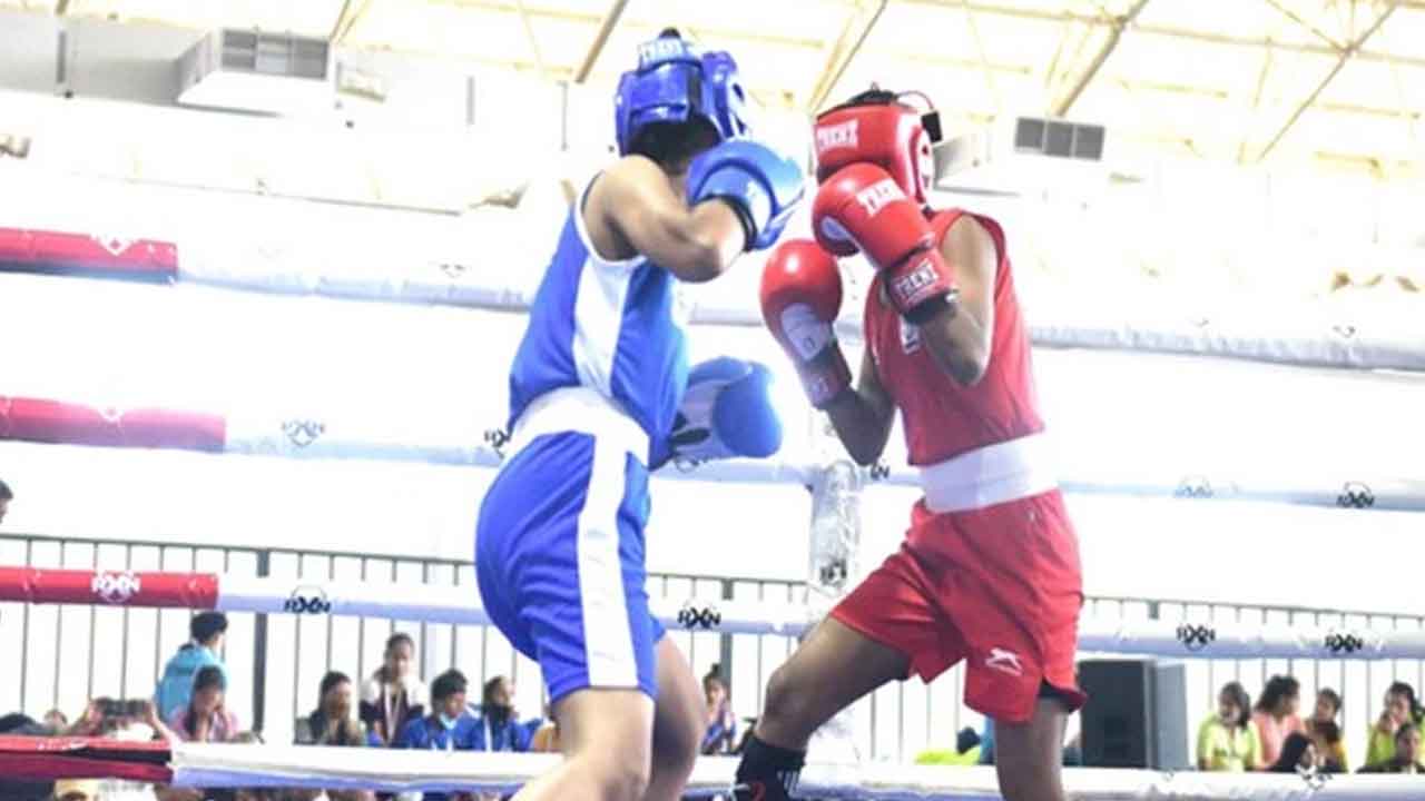 ప్రిక్వార్టర్స్‌లో స్వీటీ, పూజ