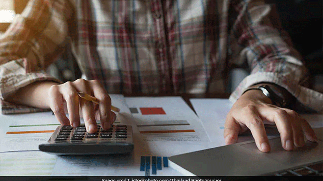 ICAI | రూ. 49.20 ల‌క్ష‌ల డ్రీమ్ ప్యాకేజ్‌తో చార్ట‌ర్డ్ అకౌంటెంట్‌కు క్రేజీ ఆఫ‌ర్