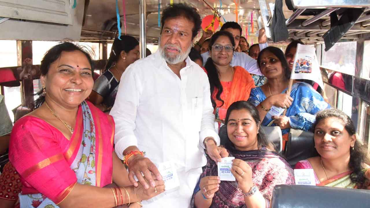 Damodara Raja Narasimha | ఆరు నెల్లలోనే ఆరు గ్యారెంటీల అమలు :  మంత్రి దామోదర రాజనర్సింహ