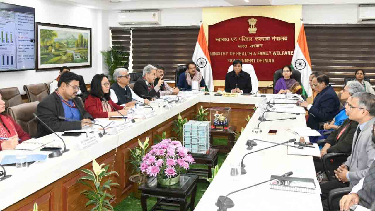 JN.1 | జేఎన్.1ను ఎదుర్కొనేందుకు సిద్ధంగా ఉండాలి : కేంద్ర ఆరోగ్య మంత్రి