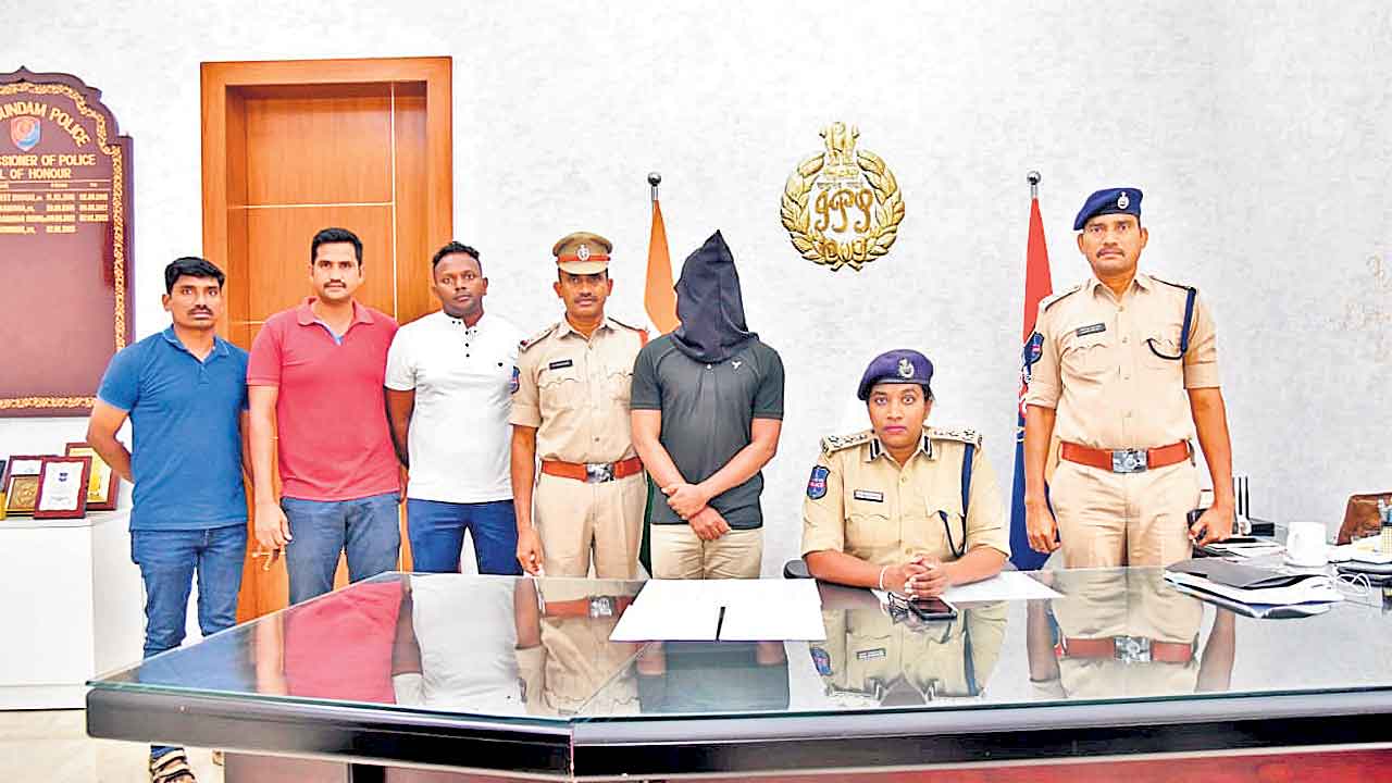 ఖనిలో మావోయిస్టు అరెస్టు