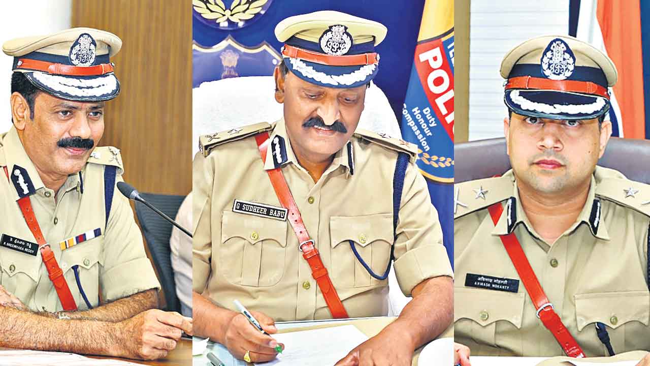 ట్రై కమిషనరేట్లకు కొత్త సీపీలు