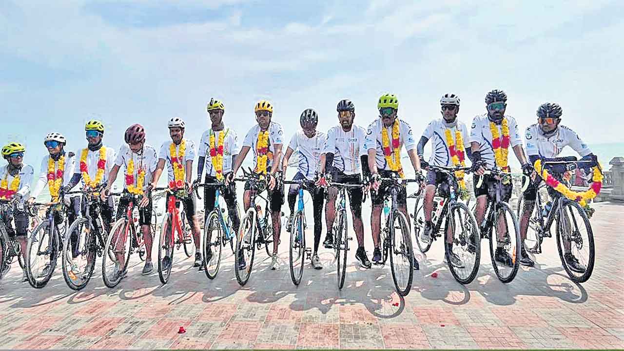 23 రోజులు 3,900 కిలోమీటర్లు