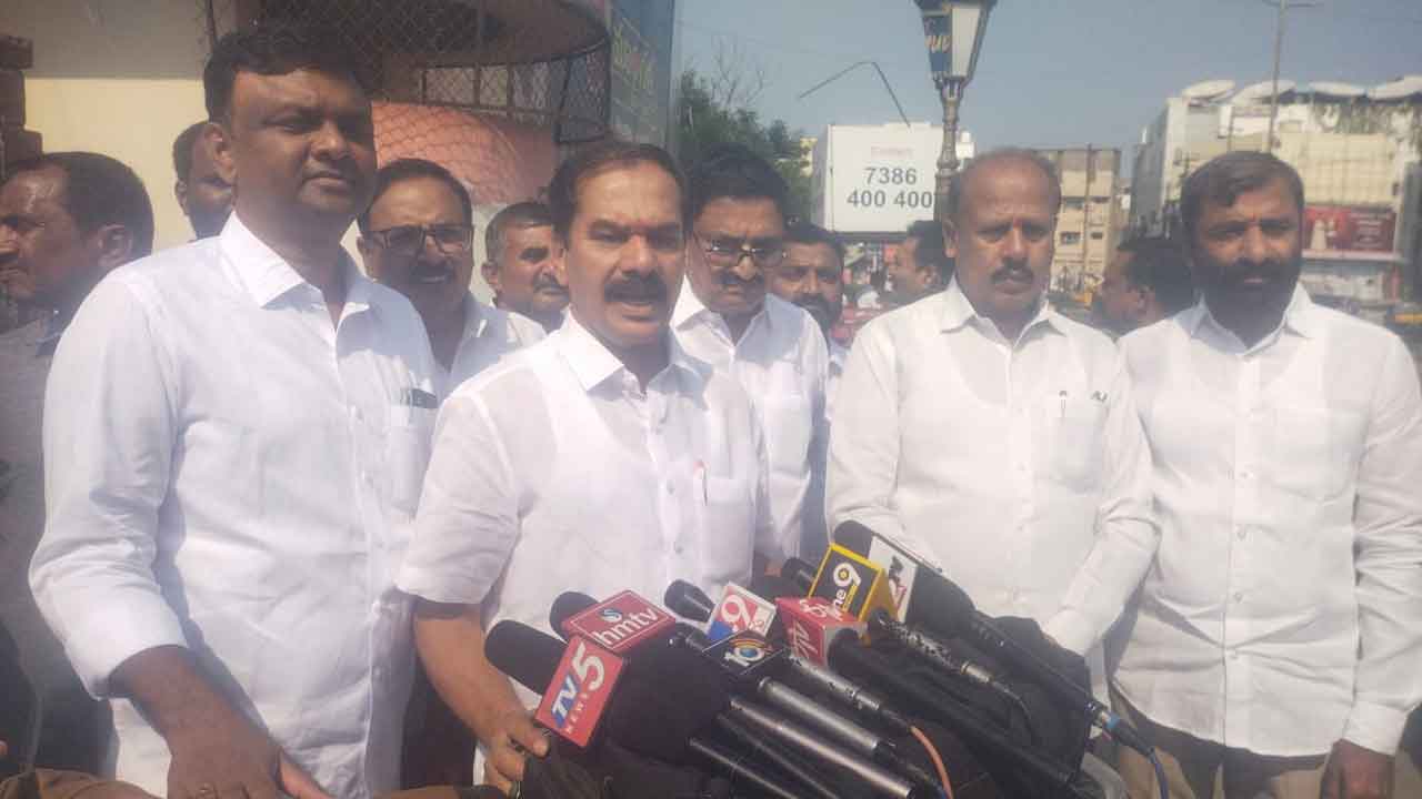 Dasyam Vinayabhaskar | ఎమ్మెల్యే నాయిని రాజేందర్‌రెడ్డి అనుచరులపై చర్యలు తీసుకోవాలి : దాస్యం వినయభాస్కర్