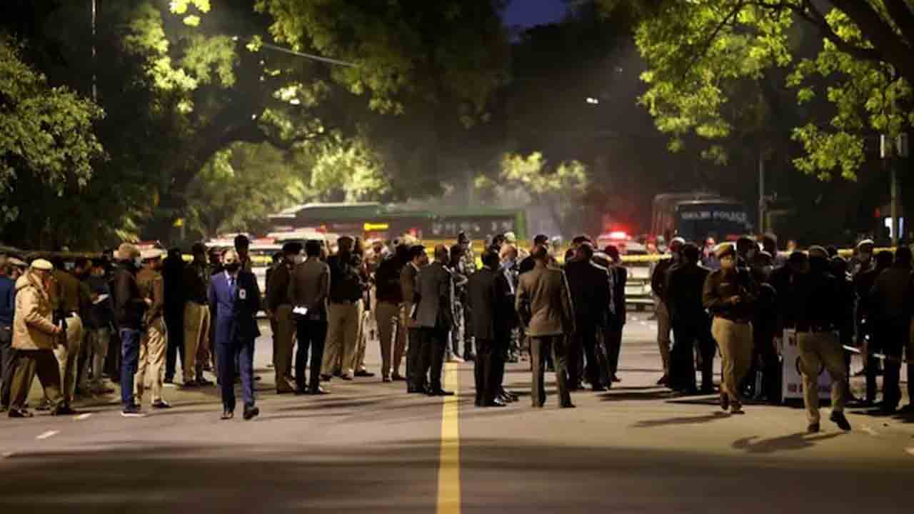 Israel embassy | ఇజ్రాయెల్ ఎంబ‌సీ వ‌ద్ద పేలుడు.. ఇద్ద‌రు అనుమానితులు గుర్తింపు