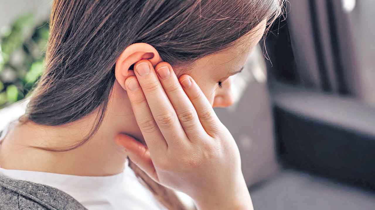 చలికాలం.. చెవికాలం