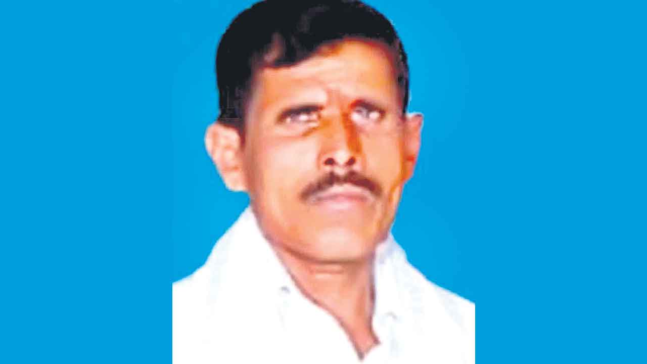 గుండెపోటుతో రైతు మృతి