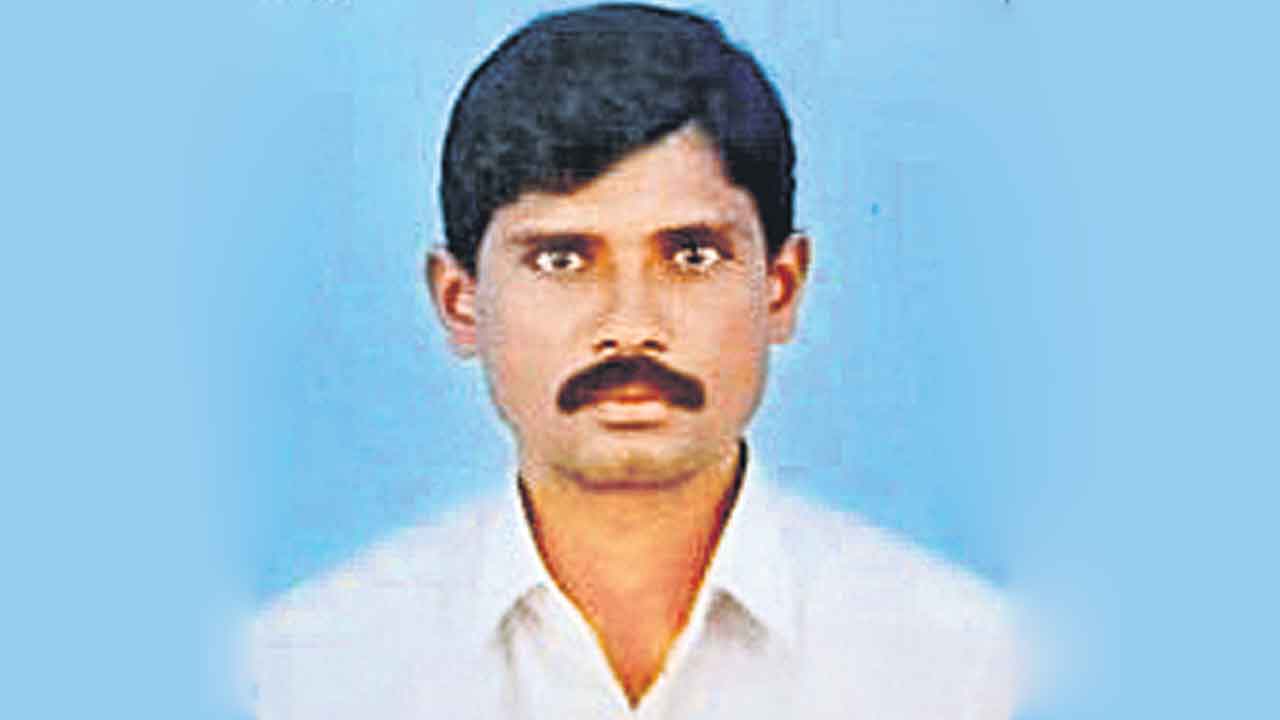 విద్యుదాఘాతంతో రైతు మృతి