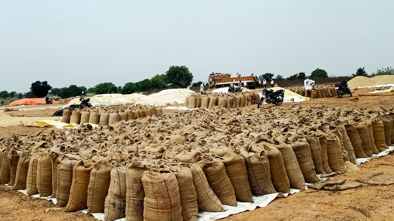 రైతుల ఖాతాల్లోకి ధాన్యం డబ్బులు