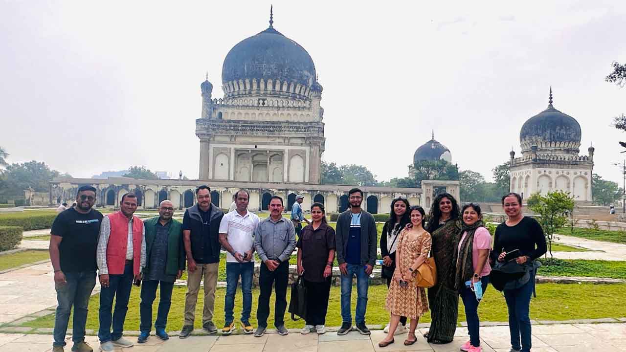 Qutub Shahi Tombs | కుతుబ్‌ షాహీ టూంబ్స్‌ను సందర్శించిన యూఎస్‌ కాన్సులేట్‌ బృందం