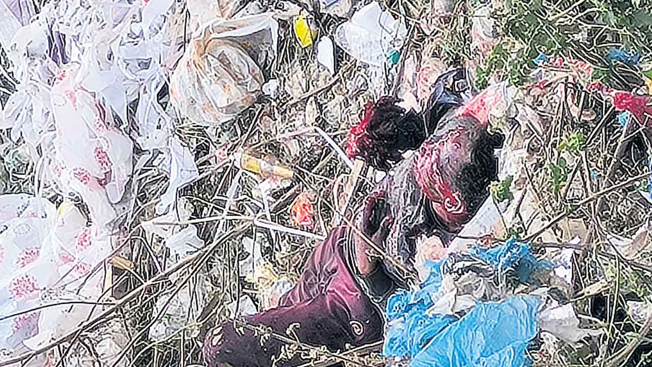 బండ్లగూడలో పేలుడు.. ఉలిక్కి పడిన జనం