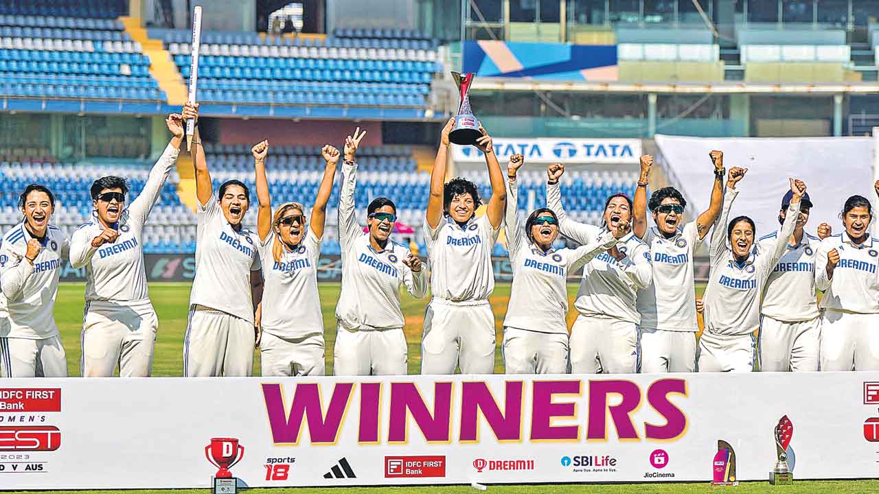 India Women | క్రికెట్‌ చరిత్రలో ఫస్ట్‌టైమ్‌.. టెస్టుల్లో ఆస్ట్రేలియాపై భారత్‌ విజయఢంకా
