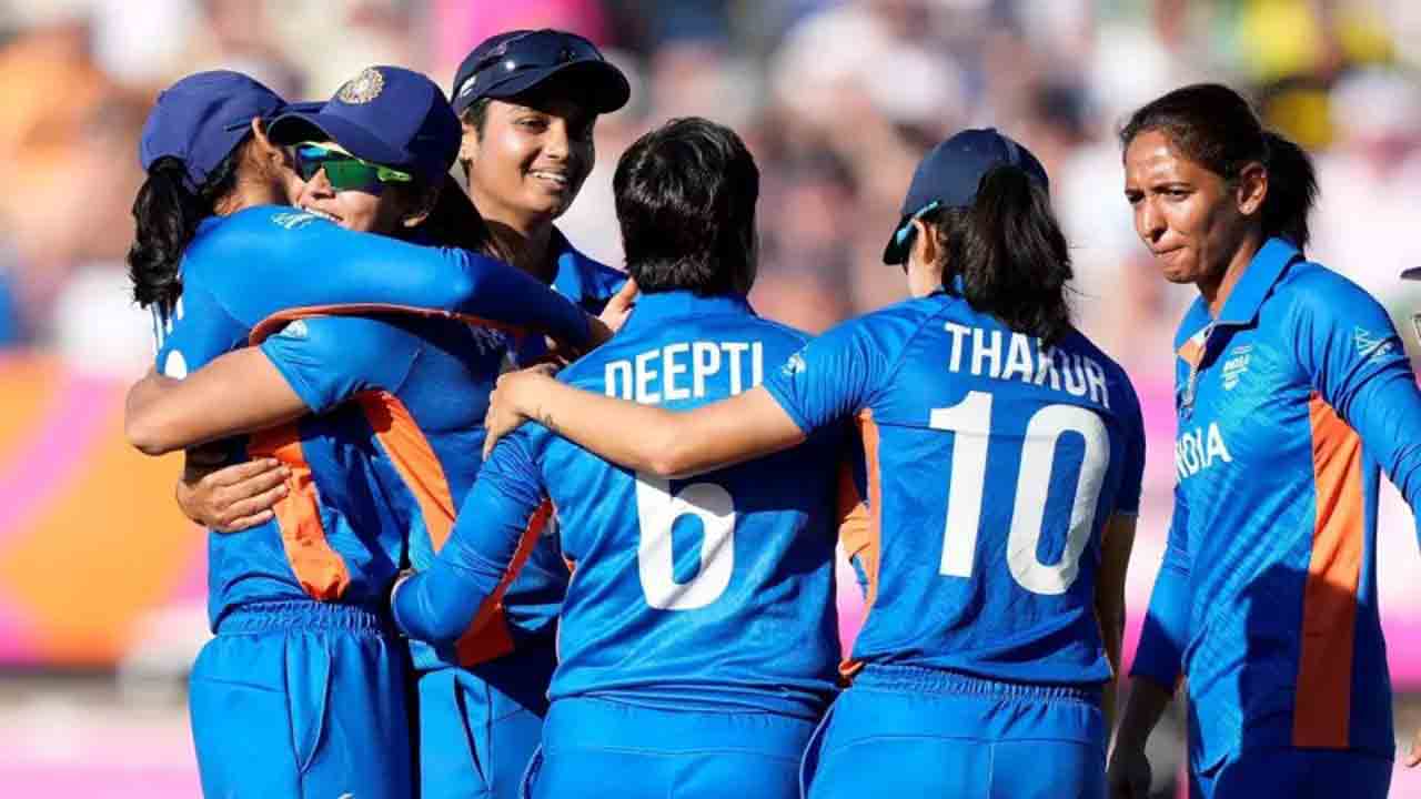 Indian Women Cricket Team F