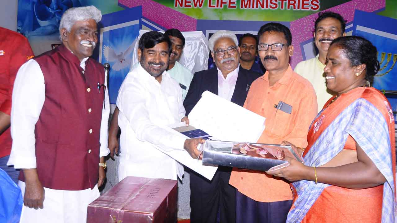 MLA Jagadish Reddy | ఏసుక్రీస్తు బోధనలు అనుసరణీయం : ఎమ్మెల్యే జగదీశ్ రెడ్డి