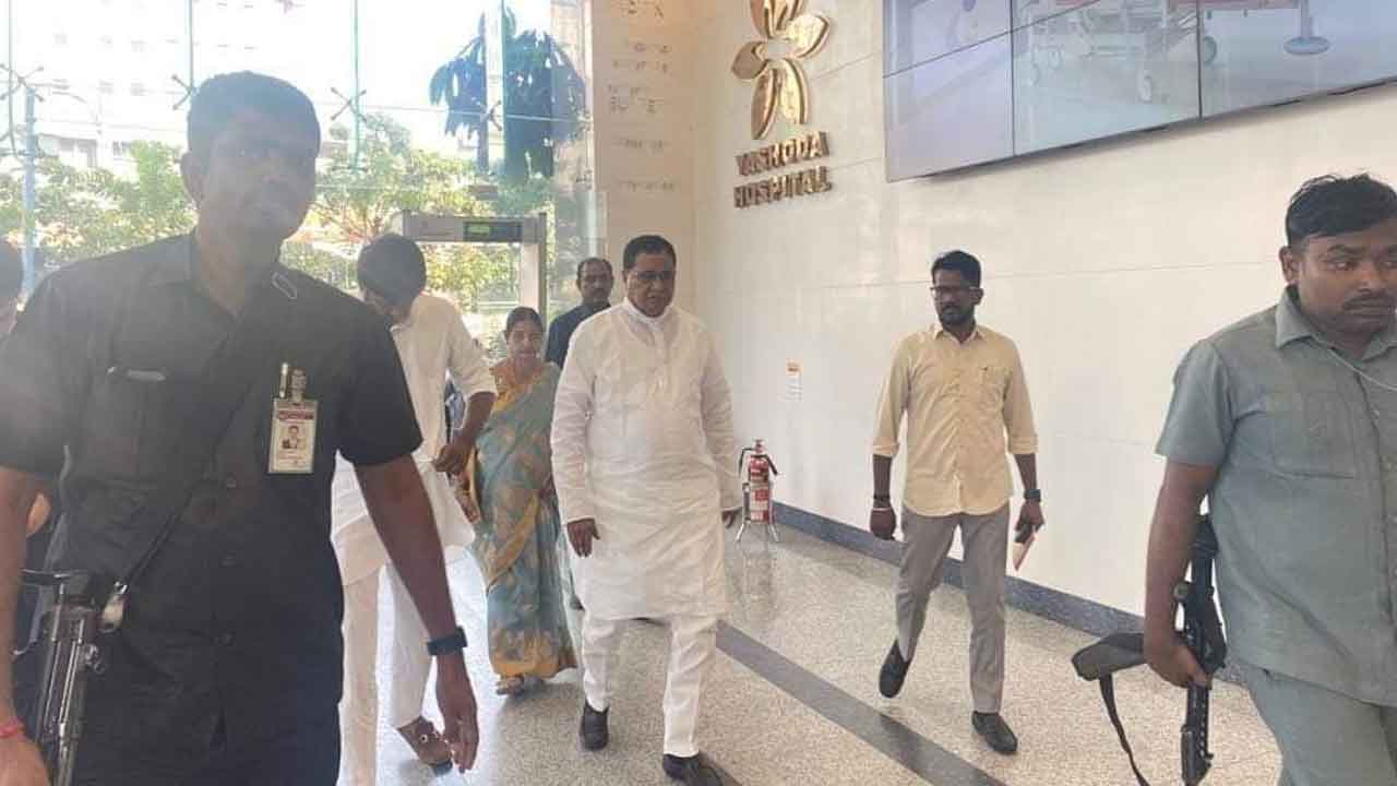 KCR | కేసీఆర్‌ను పరామర్శించిన మాజీ మంత్రి జానారెడ్డి