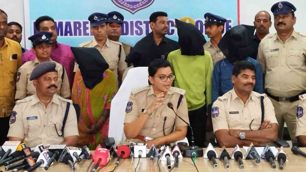 Kamareddy | తల్లి సహాయంతో ఆరు హత్యలు..హంతకుడు ప్రశాంత్ గురించి  మీడియాకు వెల్లడించిన ఎస్పీ
