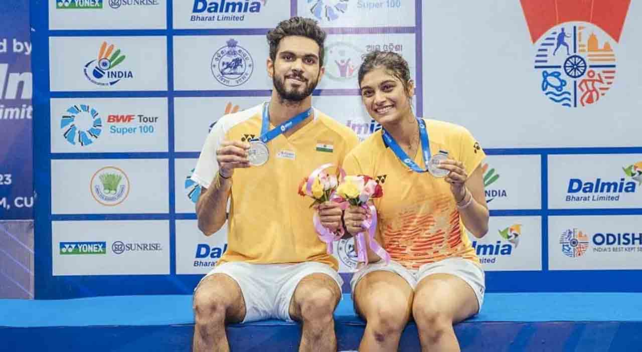 Odisha Masters | నంబ‌ర్ 1 జోడీని మ‌ట్టిక‌రిపించి.. గోల్డ్ మెడ‌ల్ సాధించిన ధ్రువ్, త‌నీశ
