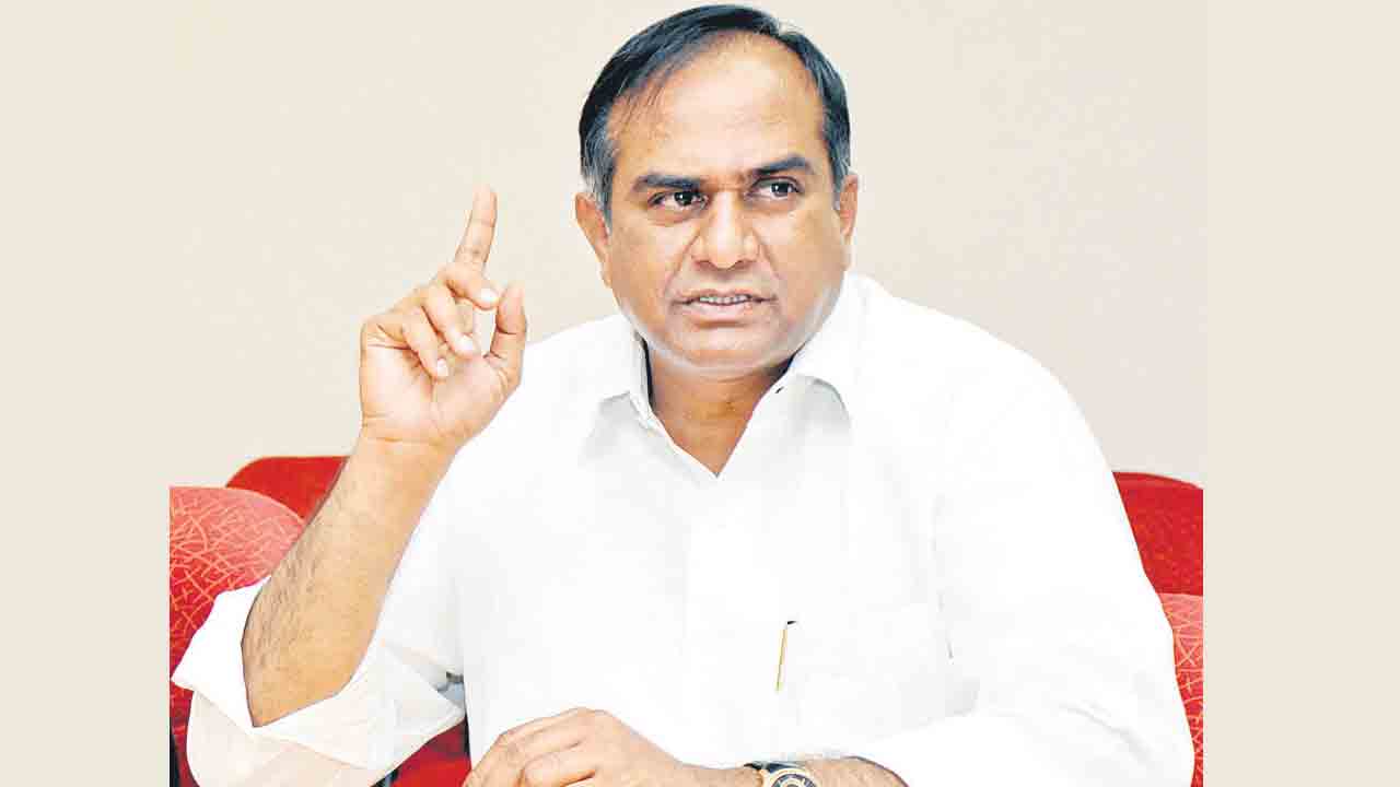 పోరాడి ఓడిన చల్మెడ