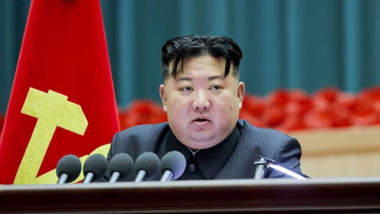North Korea: ఎక్కువ సంఖ్య‌లో పిల్ల‌ల్ని క‌నండి.. ఉత్త‌ర కొరియా నేత కిమ్ పిలుపు