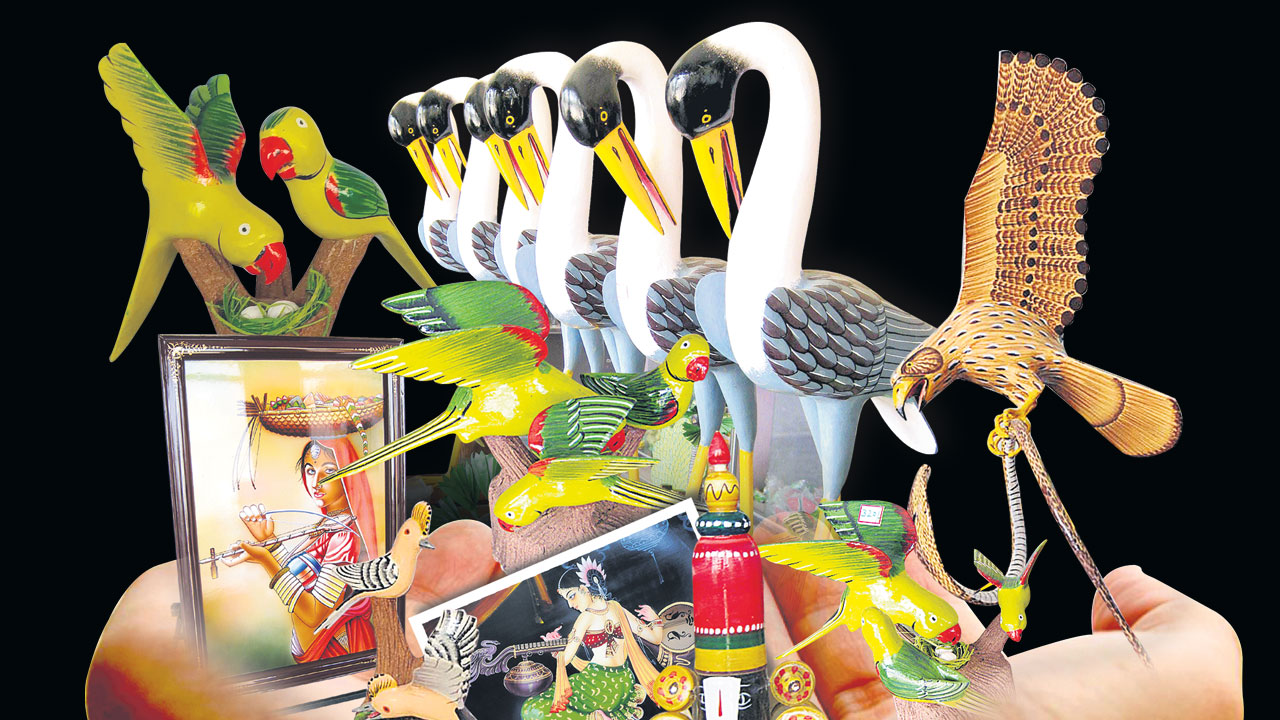 సంక్షోభంలో పరిశ్రమ.. గందరగోళంలో కళాకారులు..