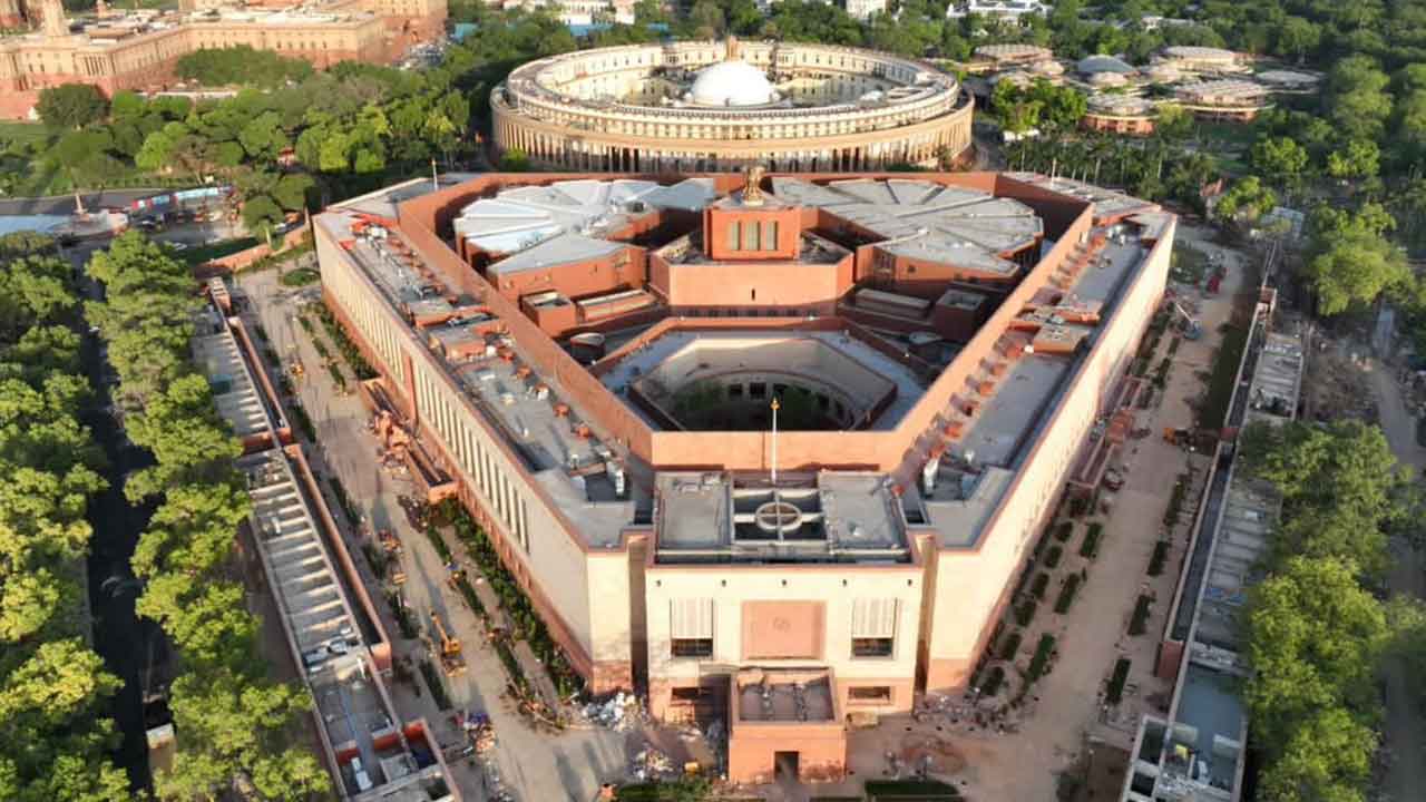 Tribal University | గిరిజన వర్సిటీకి లోక్‌సభ ఆమోదం.. సమ్మక్క సారక్క వర్సిటీపై ఫలించిన బీఆర్‌ఎస్‌ పోరాటం