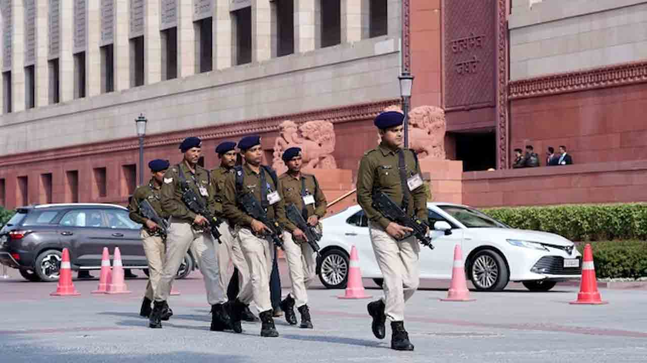 Parliament security breach | పార్ల‌మెంట్‌లో భ‌ద్ర‌తా వైఫ‌ల్యం.. ఆ ఆరు రాష్ట్రాల్లో ద‌ర్యాప్తు ముమ్మ‌రం