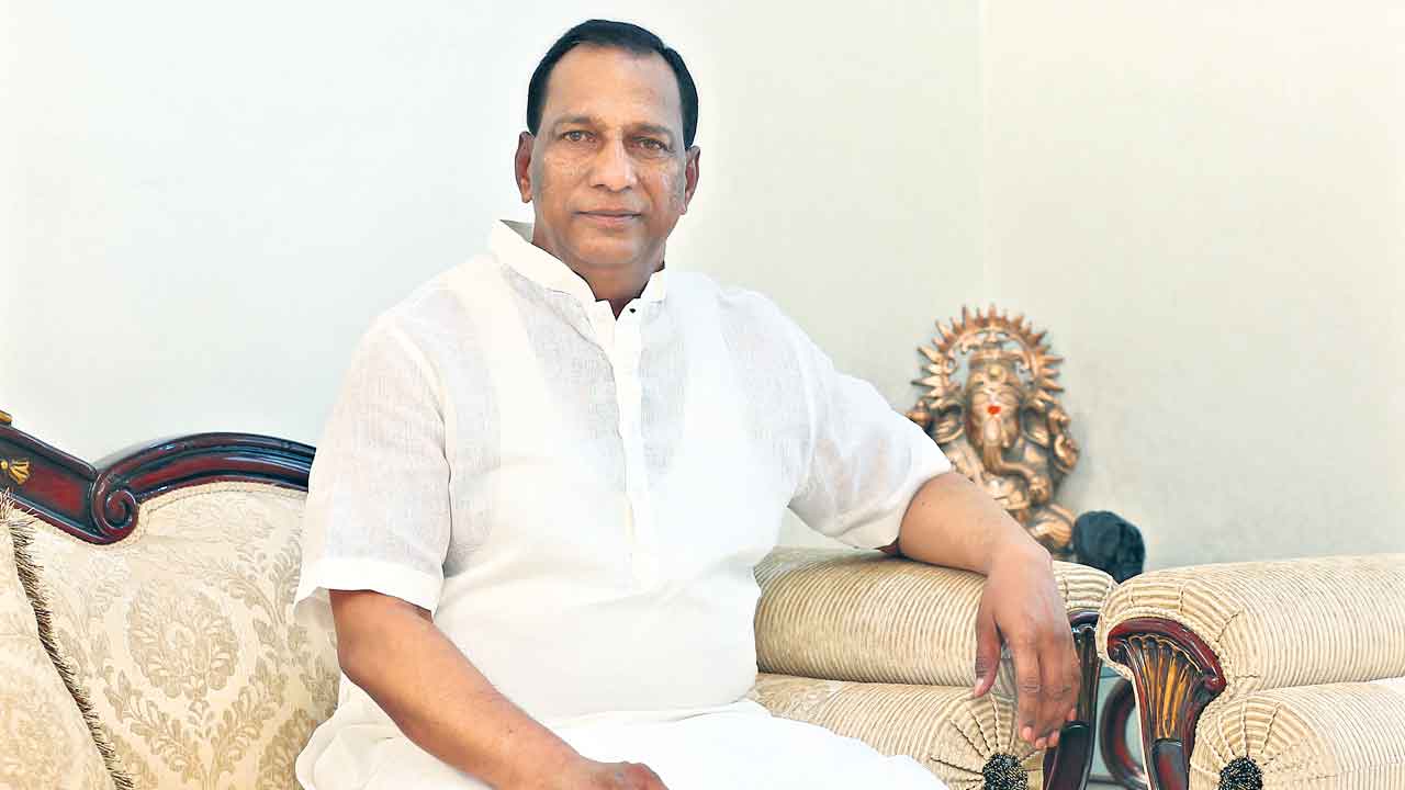 గిరిజనుల భూ ఆక్రమణతోనాకు సంబంధం లేదు