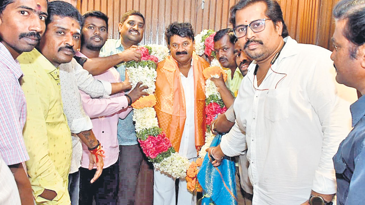 ప్రజల ఆశీస్సులతోనే ఘన విజయం