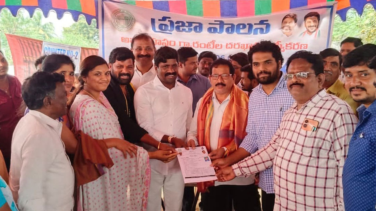 ప్రతి పేదవాడికీ సంక్షేమ పథకాలు అందాలి