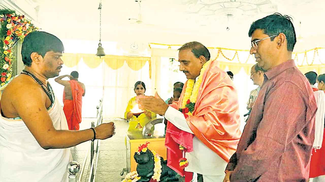 వైష్ణవారాధనతో ముక్తి మార్గం